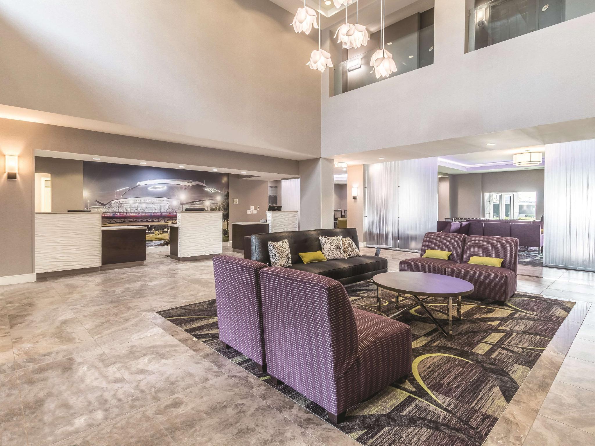 Hotel La Quinta By Wyndham Arlington North 6 Flags Dr Exterior foto
